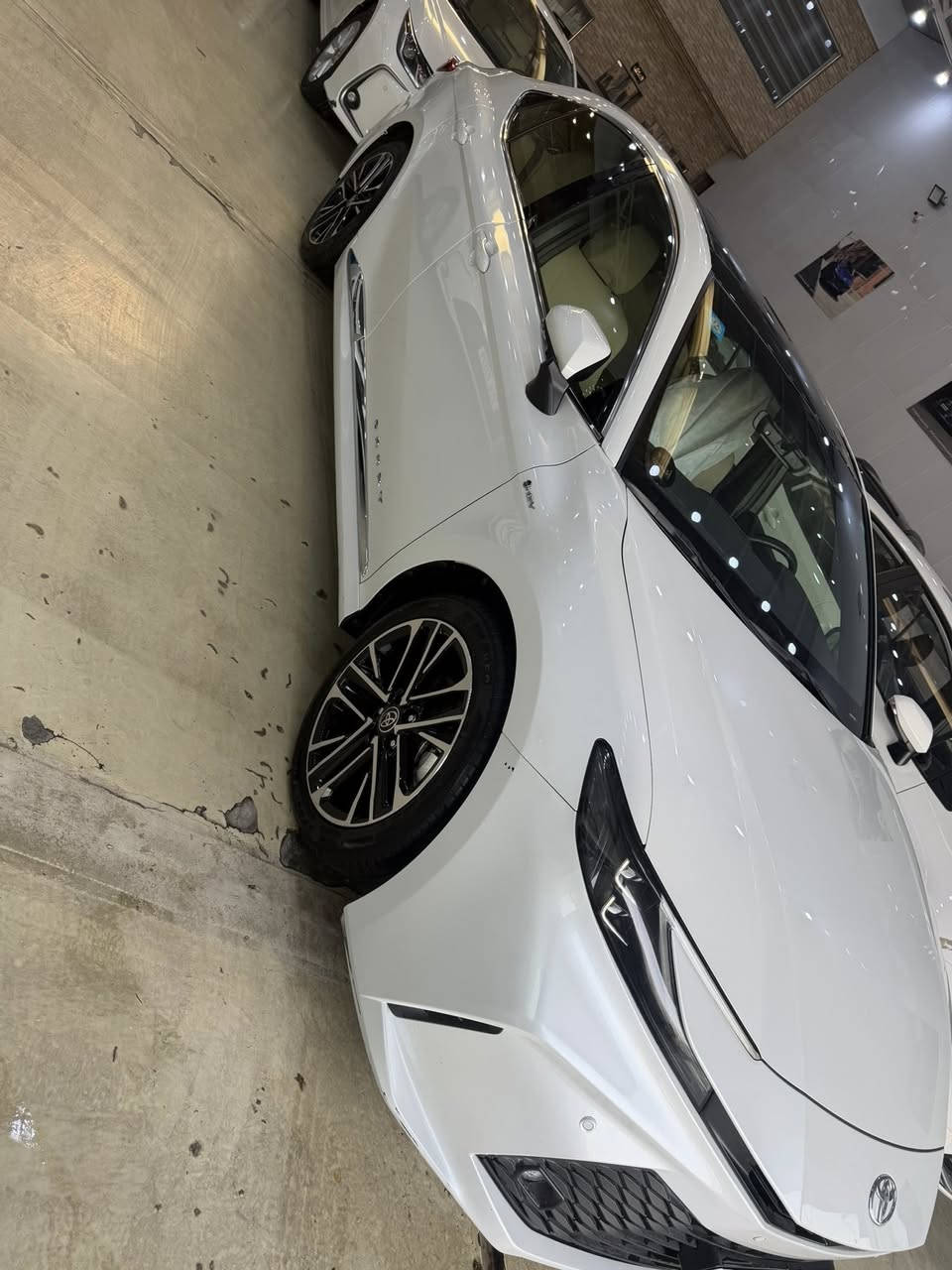 #الحداد_لتجارة_السيارات
نود اعلامكم توفر
(كامري 2025) فول عبد اللطيف 
(مستعمل) 
ماشية (الف)

للاستفسار 👇🏻
قسم المبيعات 
‏‭0786 025 4515‬
***********

نتعامل في 🚗 بيع 🚙شراء 
🚖 مراوس

اوقات الدوام جميع ايام الاسبوع 
من الـ10 صباحـاً الى الـ8 مساءً 

عنوان الشركة📍.. 
معارض البياع -الشارع الوسط

موقع الشركة على خريطة كوكل

‏https://maps.app.goo.gl/B12B68xoMekY6XkYA?g_st=com.google.maps.preview.copy
