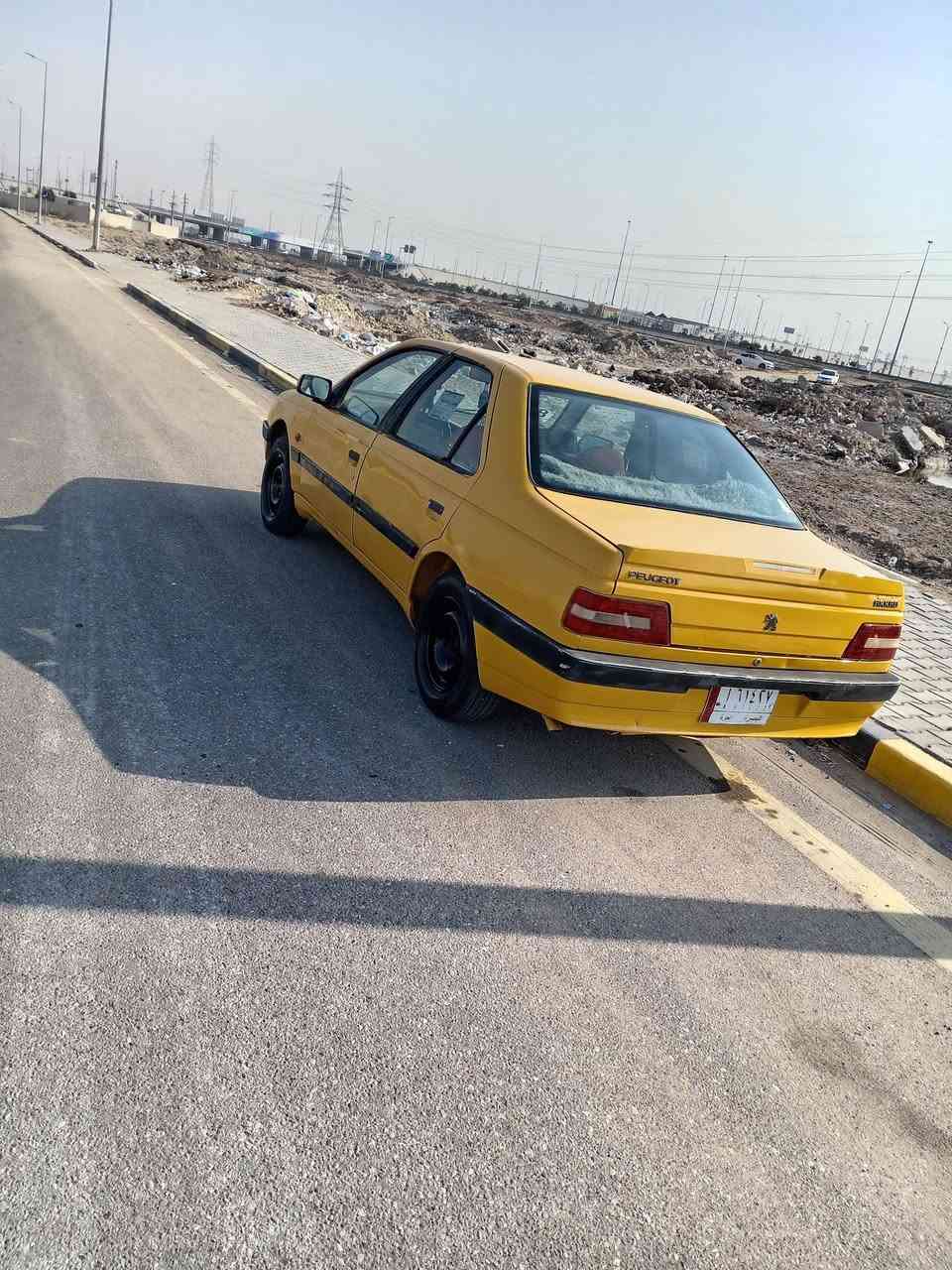 السلام عليكم
 بيجو ٤٠٥ موديل2016 رقم بصرة الماني
كير✅مكفول
مكينة✅مكفول
حداديه ✅
تخم تاير✅
كهربائيات✅
بدي السيارة ستوئ ملكوط ومصبوغة فرن السيارة كعدتها حلوه✅

السعر 33 وبيها مجال

***********
