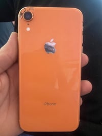 آيفون XR • ١٢٨ • كاميرا خلفية خربانة