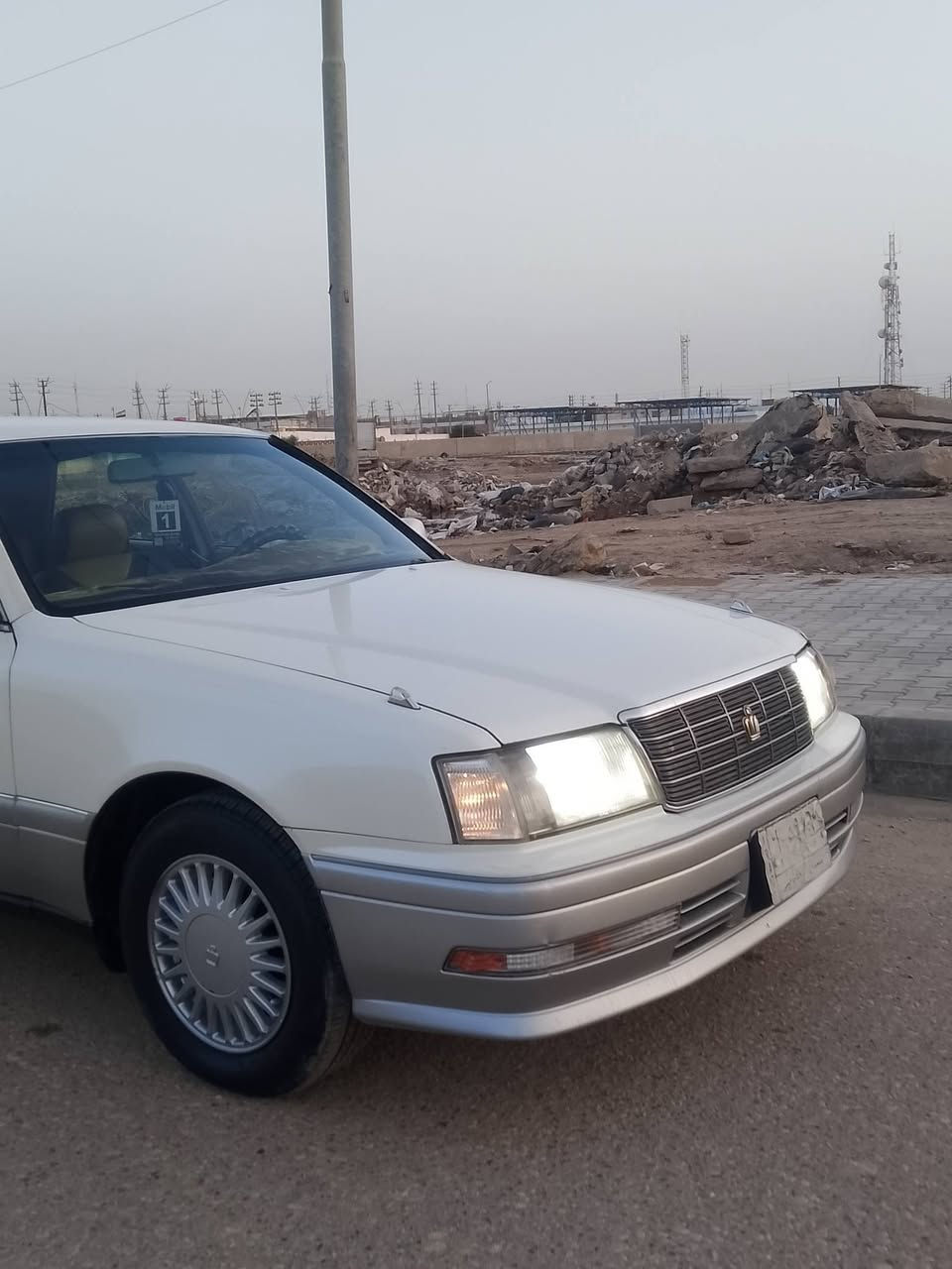 اسلام عليكم راس ثور للبيع موديل 95سياره مكفول جاهز ه ماعوزه برغي  سعر 95وبيه مجال  سنويه 26 العنوان  سياره البصره قضا القرنه الستفسار علا هذا الرقم. ***********
