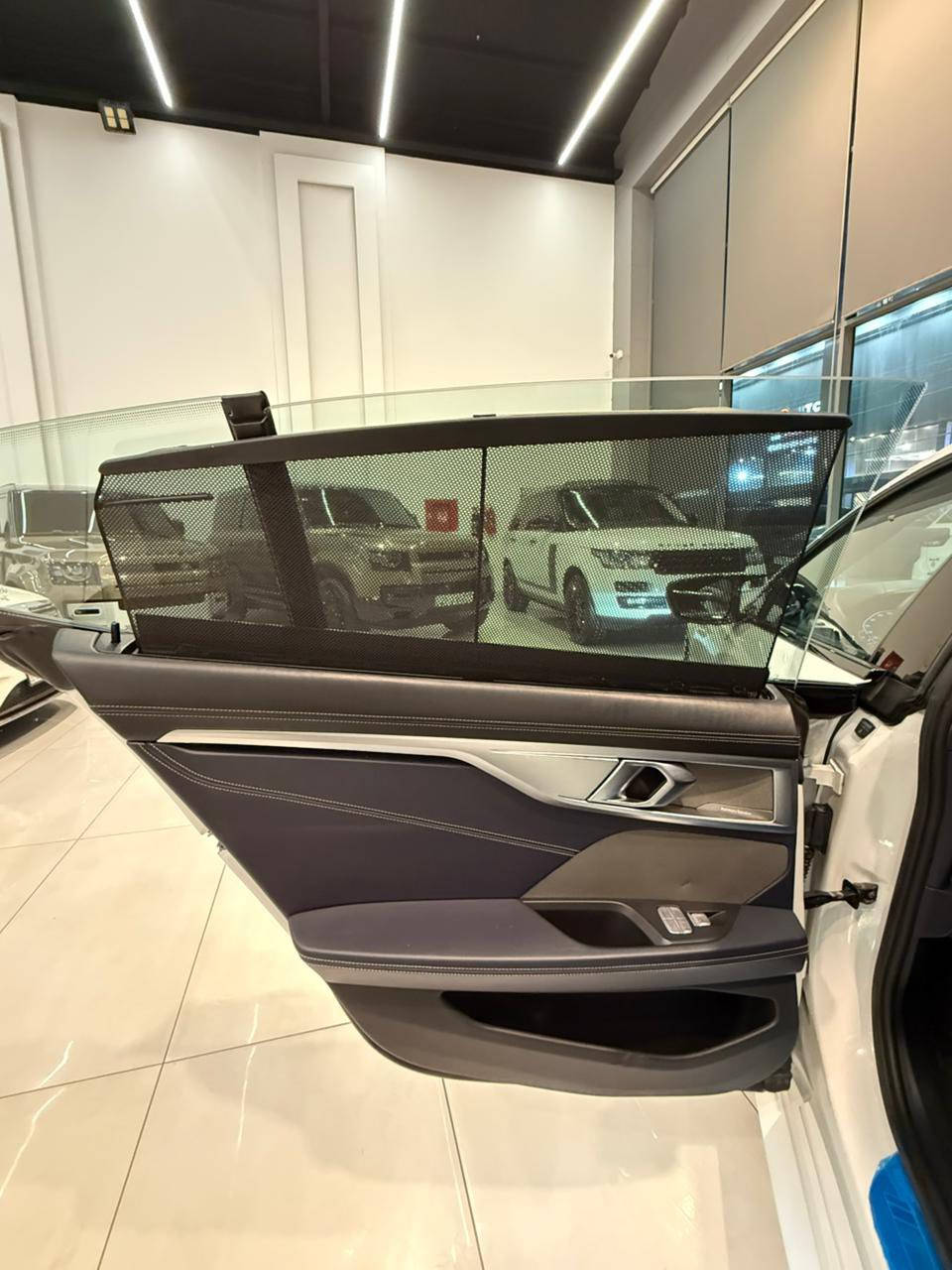 BMW 840 2020 M pakacage Full Option 🔝
وارد امريكي كل تفاصيلاص موجود في صوره فول موصفات للاخير 
موصفات داتاشو ٤ كاميرات سماعات هارمان كاردون ٥ بردات و M باكيج بيلادي و بلاك و ردار اداپتیف 360 رادار و حساس 
وارد امريكي بيها ٣ مكانات تعديل PDR بدون دواخل بدون 
کشنات تدفئه و امامی خلفی تدفئه و تبرید پ سکان هیتر فول لل اخیر معدا هاذا کلها بشرط 
ماشی /۸۰ میل 
سعر /420$ ورقه و بیها مجال 
نتواجد فقط علی واتس اپ /***********
