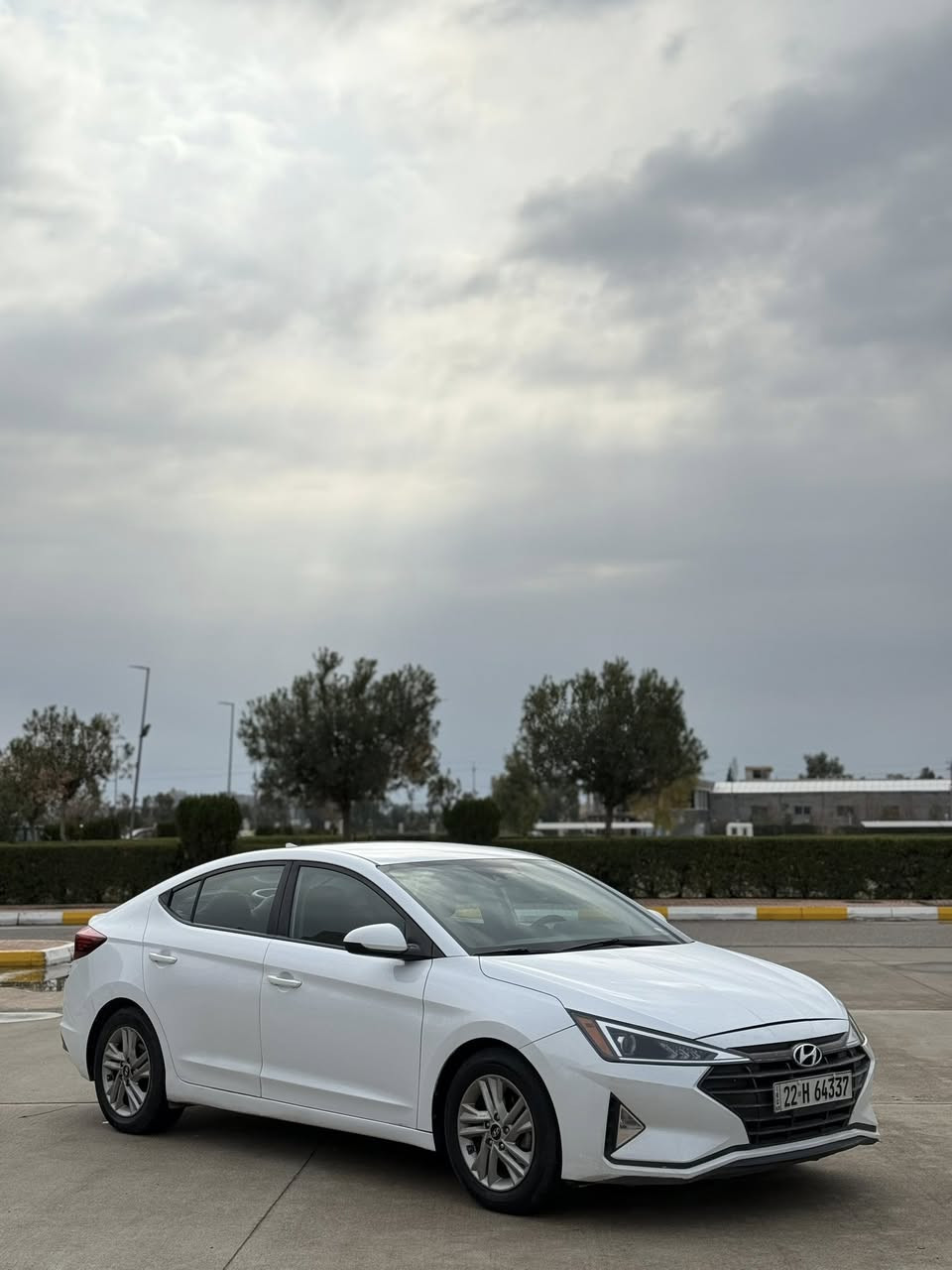 النترا وارد امريكي 2020 / محرك ٢٠٠٠ دوش
السياره بدون دواخل بدون ايرباك 
مواصفات / ويل كب . شاشه وكامرا .رادار جانبي .تحكم ستيرن كامل مع مثبت سرعه .
السياره ماشيه 96 الف مايل 
داخله كلين / شاصي وصور امريكا بلمنشور
الصبغ / صفحه سايق صبغ اثر شخوط بدون دواخل / وباب خلفي نفر صبغ بدون دواخل بدون ايرباك يعني 5 قطع صبغ بجم كبس 
محرك مفتوح تبديل رواجز فقط 
سنويه ورقم جديد فحص وهزه جديد 
مكان السياره اربيل 
تحويل مباشر نفس اليوم 
مكان السياره اربيل / السعر 128 مجال قليل 
*********** واتس واتصال
