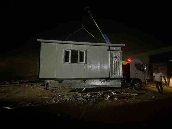 #سلام عليكم كرفان قياس ٦ في ٣ تفصال جديد 
عنوان بغداد سعر مليون و ٨٥٠ 
جميع القياسات متوفره حسب الطلب و القياس 
 اي ستفسار وتساب او اتصال***********
