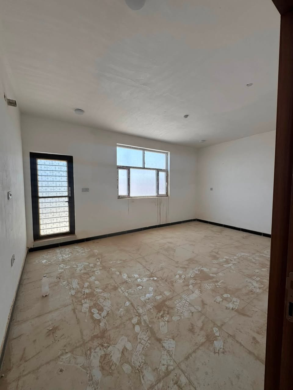 🏡 دار للبيع – مجمع أبو تراب
📍 الموقع: مجمع أبو تراب
📐 مساحة الدار: 200 متر
🛣️ تقع على شارع 30 متر
✨ موقع مميز ومناسب للسكن والاستثمار.

📞 للاستفسار والتواصل (واتساب واتصال):
***********

#مجمع_أبو_تراب #النجف #النجف_الأشرف #عقارات_النجف #دار_للبيع #بيت_للبيع #عقار #استثمار #بيع_وشراء #عراقي #العراق #بيوت_النجف #سكن #عروض_عقارية
