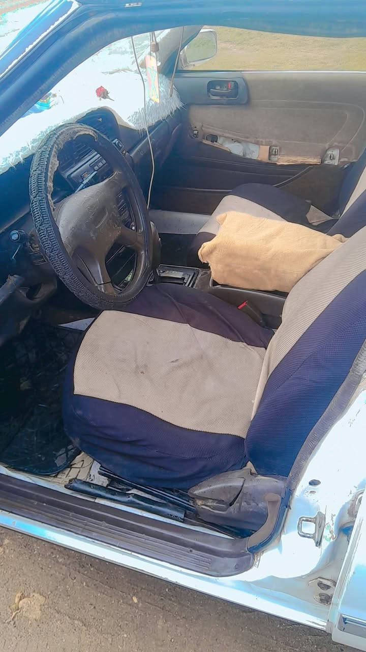 سياره مارك شطح موديل 1991 سنويه 29 السعر 30 وبيها مجال للتصال ***********
