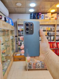 تلفونات مستعمله للبيع مكاني راغبه خاتون كم مقاببل مصرف الرشيد محل الصف...