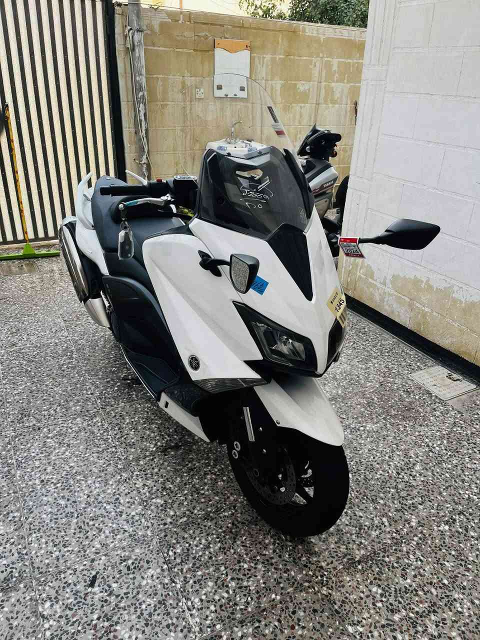 دراجه تي ماكس مديل 17 دراجه كفاله عامه ما عده كفر مبدل الأصلي ماشيه 16 ألف الاستفسار اتصل ***********
