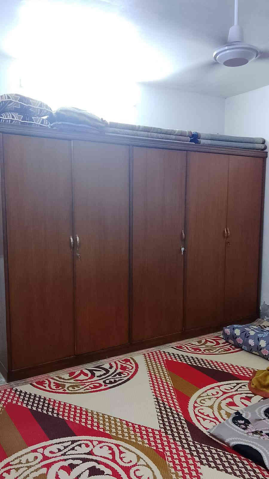 سلام عليكم كنتور ابو الخمسه للبيع صاج نضيف السعر  (200) العنوان منطقه الشماعيه شارع الكهرباء موبايل(***********)
