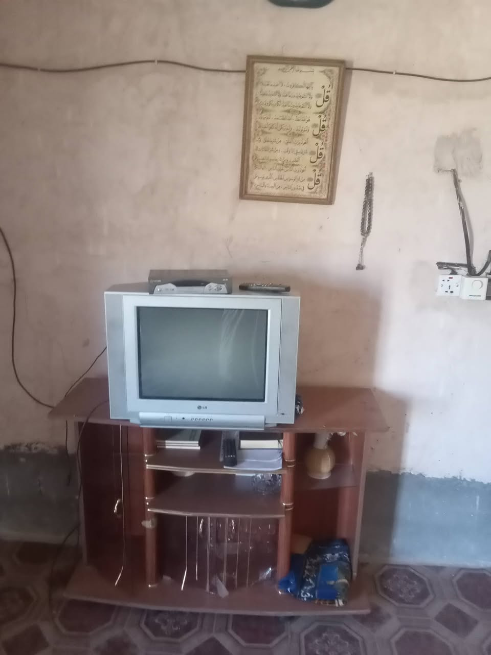 الكشرب30التلفزيون وستلايت 350


**إذا كنت صاحب هذا الإعلان وتريد حذفه لأي سبب، رجاءا أرسل رسالة إلى الدعم الفني**