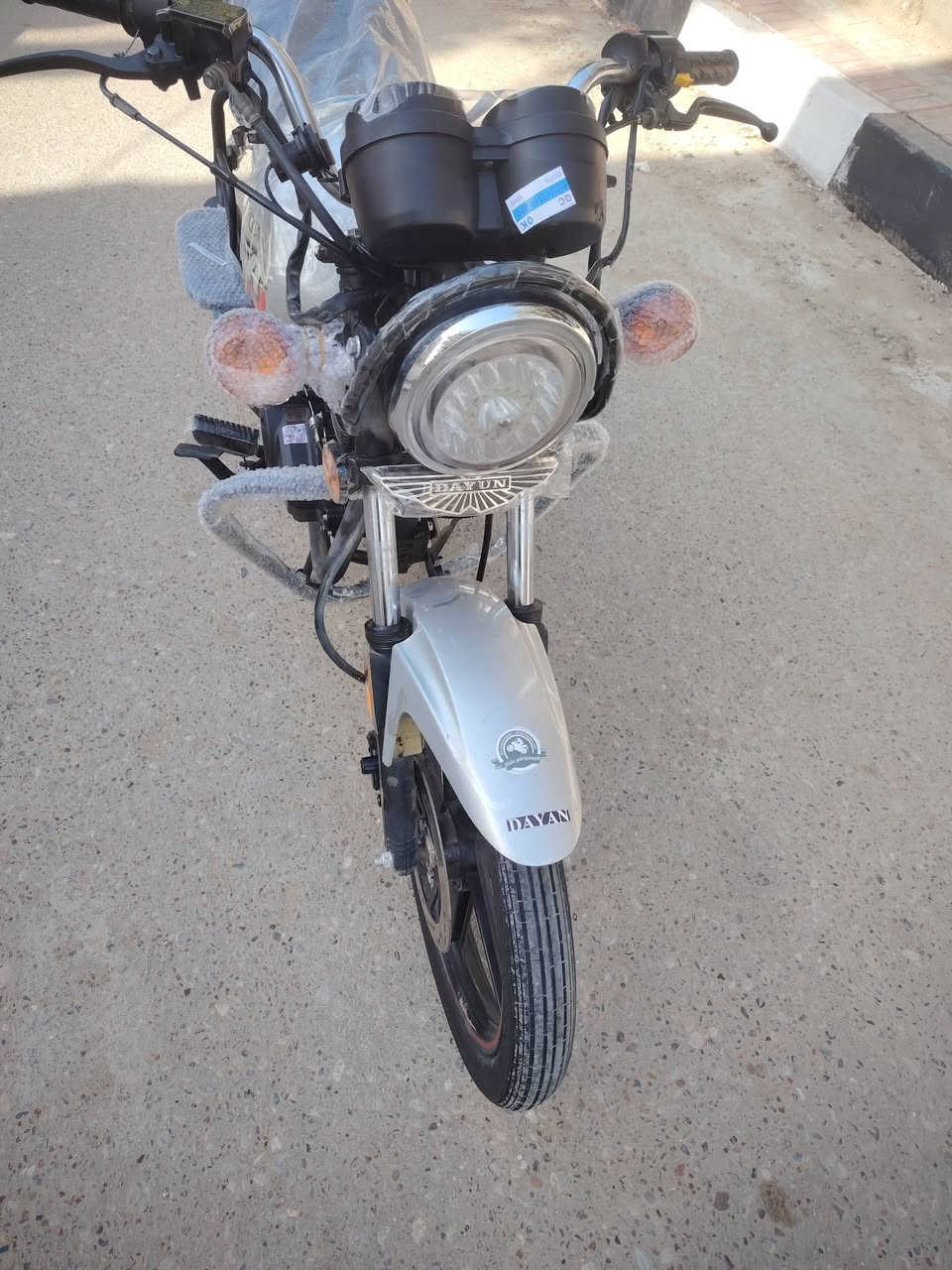 دايون مديل 2022 مكينه 200 بجيس دراجه نضافه 1على1 يعني اي نقص مابيهه كهربائيات كلها شغاله محرك بجيس اوراق اصوليه بسمي سعر مليون 400 عنوان كربلاء جماليه ***********
