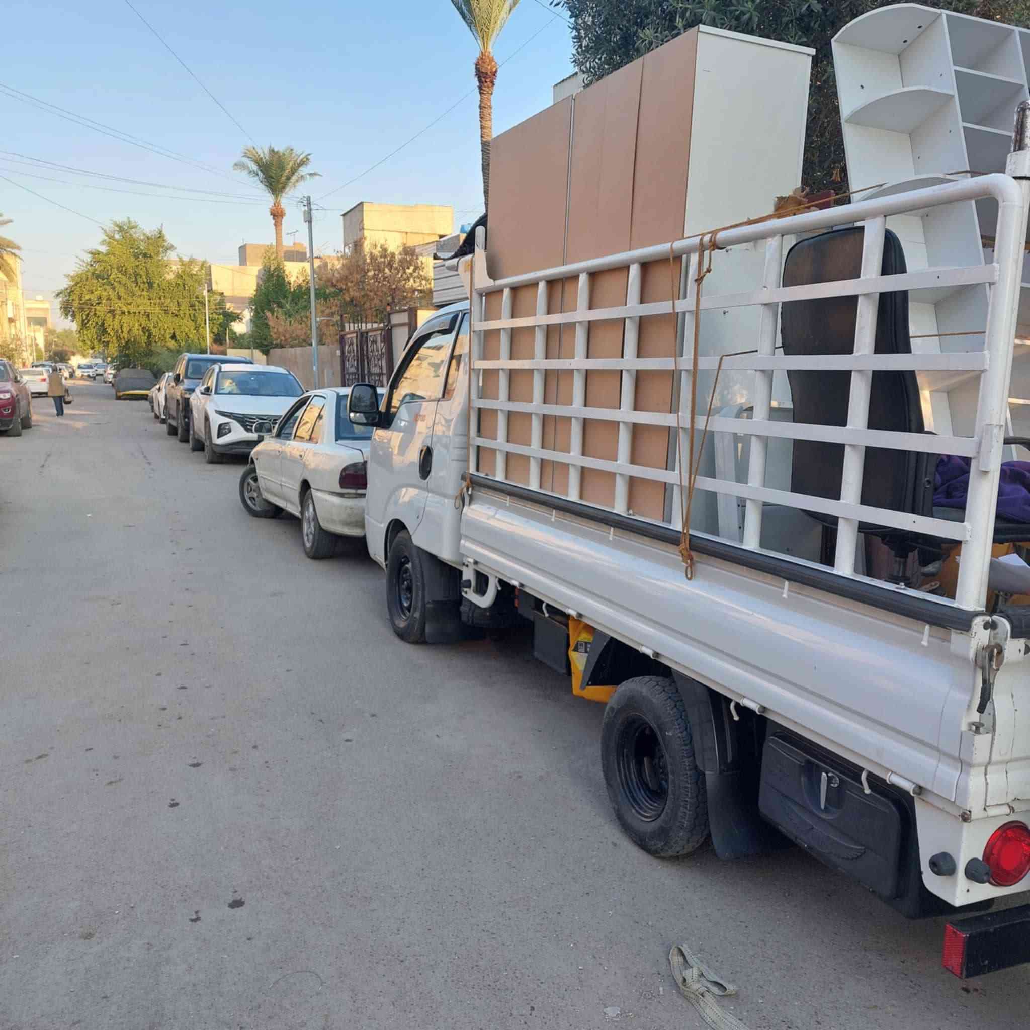 نقل اثاث داخل بغداد وخارج بغداد
يوجد كادر عمل متخصص بنقل الأثاث 

يوجد سيارة كبيرة وصغيرة 

الرقم   ***********     ***********   ابو علي
