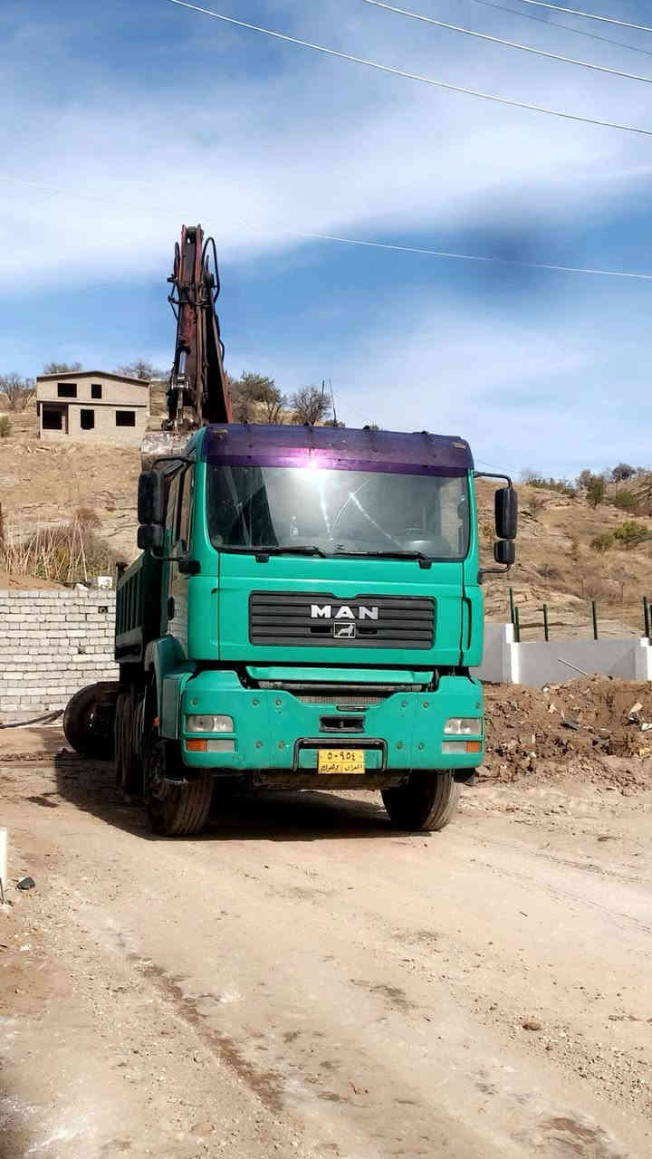 مان تكا بيلاد قلاب موديل ٢٠٠٤ مكينه ٤٦٤ كير ريتادير  مجموعه ي  شير  هه موي بشرت   عنوان دهوك رقم تلفون ***********
