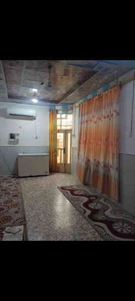 بيت للبيع في حي الأسكان العسكري 
المساحة : 100 متر / طولانية 
السعر: 130 مليون
للأستفسار: ***********
