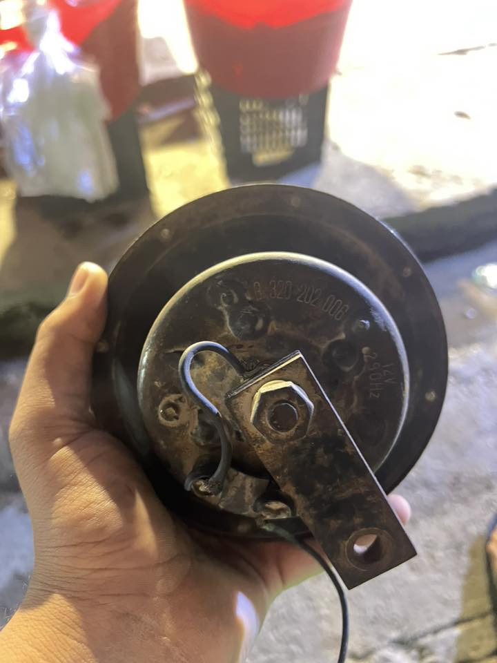 سلام عليكم بوش ياباني دكه  خشنه مكاني  المشتل *********** للاستفسار
