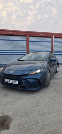 كامري LE • ٢٠٢٥ • رقم مميز ٢٩٩