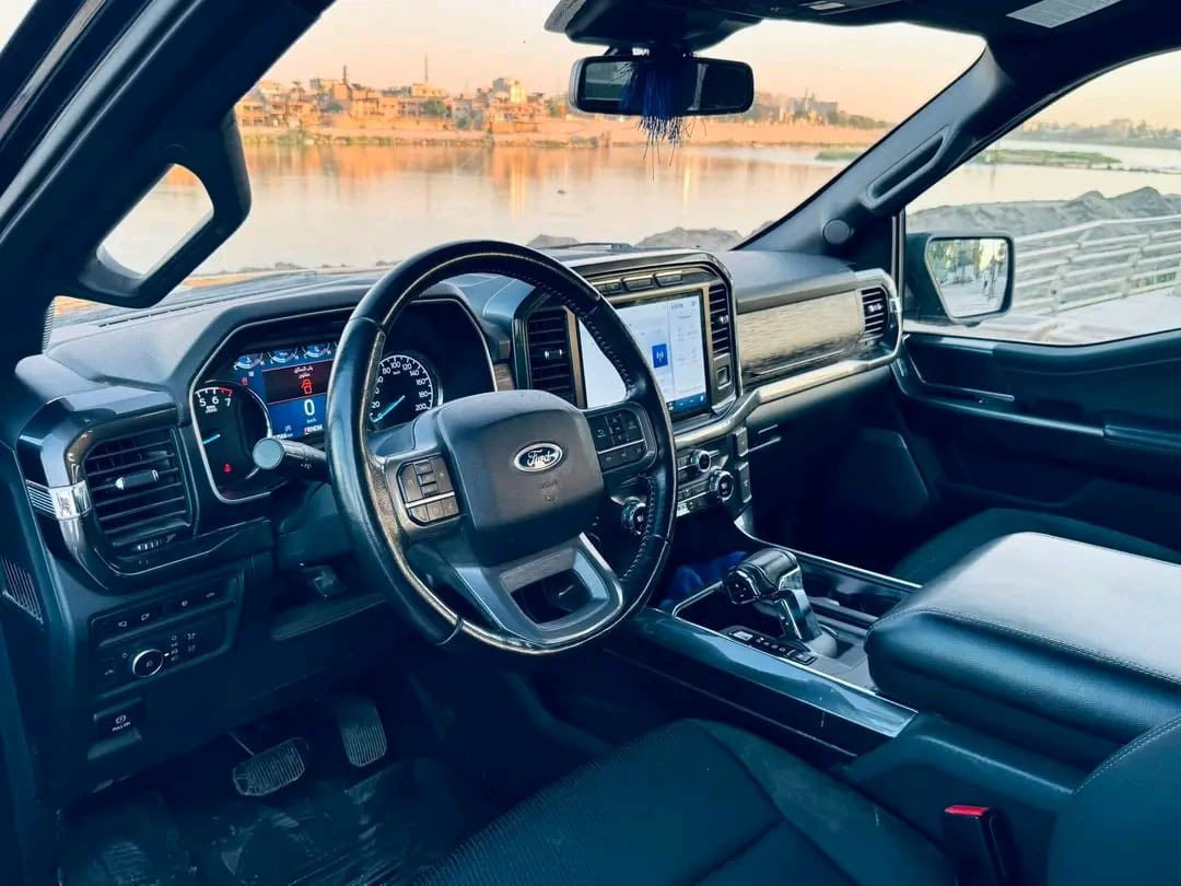 بسم اللَّٰه الرحمن الرحيم
اللهم صلِ على محمد والِ محمد  

للبيع فورد F150 

موديل 21

رقم اربيل 

Sport 4x4

فول عدا لفتحه 

بدون دواخل وايبرباك 

ضرر جاملغ وحافه لبنيد بدون اي دواخل 

           شاص طويل باب طويل 

حساسات  خلفية وامامية

كير 10نمر 

مكينه 3500تون تيربو 

رادار 360درجه

كامرة 360 درجة

لايت  زنون Ladشكل جديد 

شاشات  ديجيتل  وكار بلي حجم كبير فول مواصفات 

قيادة ذاتيه و تحديد مسار واتو ستوب توقف ذاتي

داخل مخمل رصاصي 

تدفئة  كشنات

منافذ كهربائية داخل السيارة 

ورمز دخول ابواب 

كشنات كهربائي و تدفئه  و ميموري

بصمات دخول ابواب و رمز سري

ترحيب محيطي 

انارة محيطية 360 درجة 

باب كهرباء للبدي 

منافذ كهرباء 220 فولت و كذلك 110 فولت بكل مكان بالسيارة  منفذ بالبدي  

وضعيات القيادة اكثر من 7 انظمة ( جبلي و صحراوي و اقتصادي و طبيعي و سبورت و سلس و صخري و ممطر الخ...)

معروض٣٠ الف وبيها مجال 

للستفسار (***********
