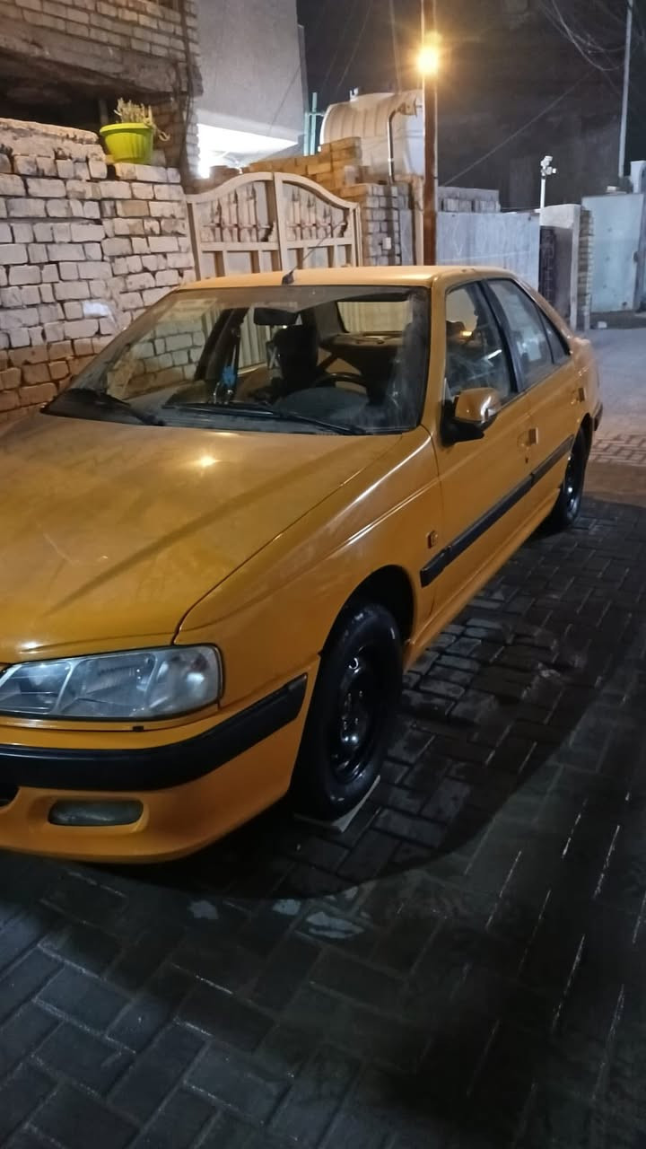 بيجو مديل 18 مكفوله غير هاذا الصبغ الخلفي بكانه بغداد البلديات ***********
