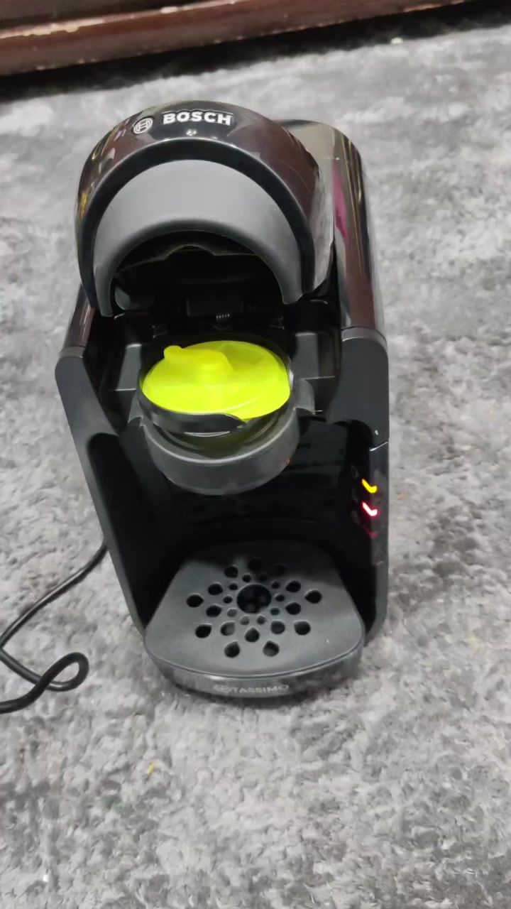 مكينه قهوه كبسول من شركه تاسيمو ماركه بوش المعروفه جديده غير مستخدم


**إذا كنت صاحب هذا الإعلان وتريد حذفه لأي سبب، رجاءا أرسل رسالة إلى الدعم الفني**