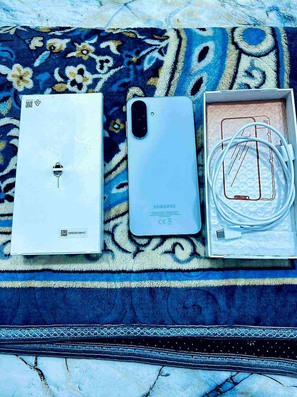 سامسونج A56 5G

ذاكرة 256
رام 12......... (اعلى رام مو 8)

لون ابيض 
مكفول كفالة شاملة
 نظافة 100%

كامل ملحقات الاصليه

سعر 450 الف 

يوجد توصيل لجميع محافظات العراق 
للحجز راسل الصفحة 
واتساب ***********

الاجهزه المتوفره حاليا داخل الصفحه 
https://t.me/mohamd_phone
#للبيع #توصيل_لكل_العراق #العراق #مستخدم #سامسونك بغداد, العراق
