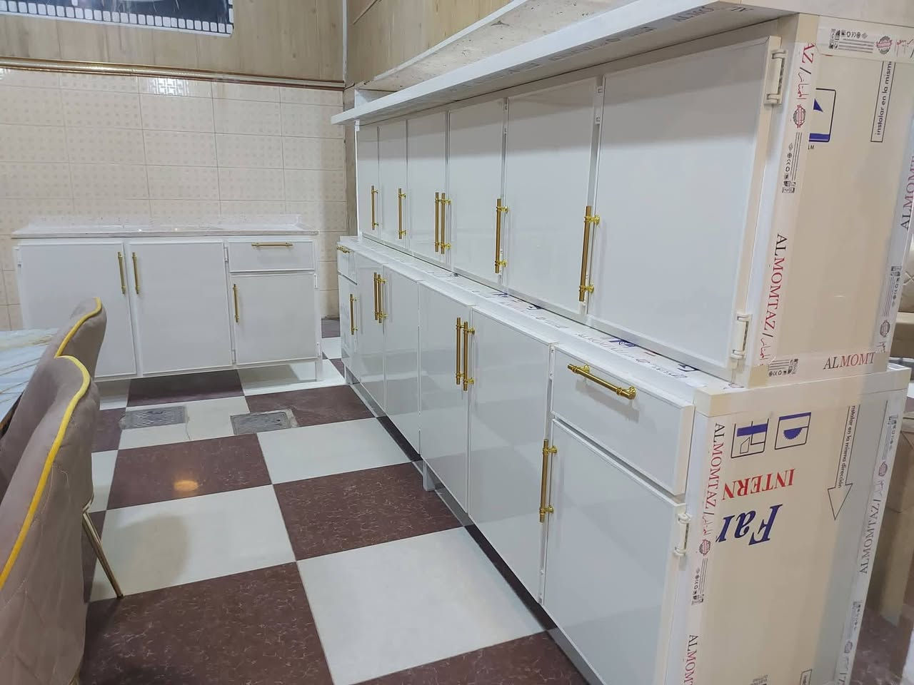 معرض الزهور للأثاث          
وصول وجبه جديده من الكاونترات والسنك الألمنيوم شغل احطاطه وبأسعار مناسبه 
متوفرحسب الطلب كل القياسات موجوده 
متوفر #جملة  #مفرد لاصحاب المحلات 
للحجز والاستفسار مراسله الصفحه
العنوان الرمادي منطقه 5 كيلو شارع 100 قرب مطعم 🍴 هيوا لكردي 
للاتصال  ***********
اهلا وسهلا بكم…
