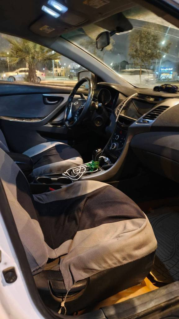 السلام عليكم
النترا 2016 وارد امريكي 
ضرره جاملغ الامامي وراجع بارد
مكينه 1800 دوش
بيه مكانات صبغ اثر تكشير الصبغ
*********** البصره
السعر 105 البصرة, العراق
