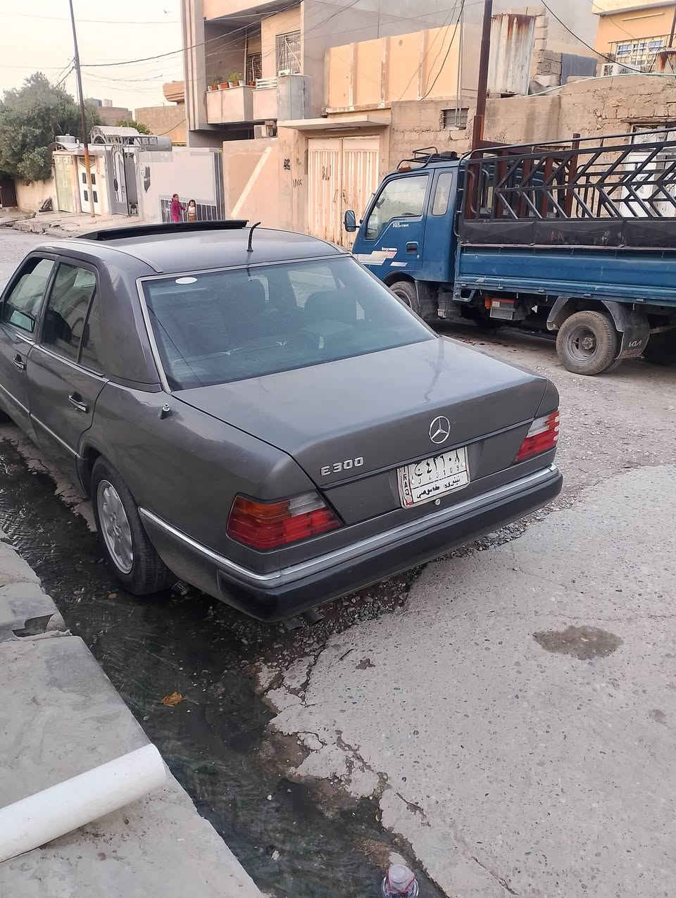 مرسدس دب بيبي شبح 300 كير ومحرك شرط طخم شرط طخم تواير حته السبير جديد صبغ جماليه سياره فول حته هيترات كشنات محرك 300 بلادي شرط التحويل السعر 68
التواصل ع الرقم ***********
