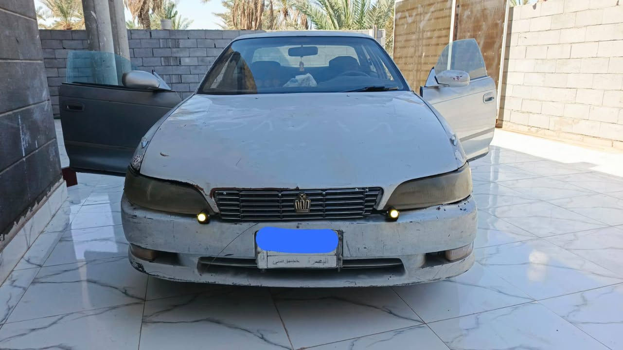 السلام عليكم مارك مديل 1994 الون سلفري 

كصه جنطه فقط 
كفالة من الكصه ثانيه والنقل وكافه الاوصوليات 
مكينه كير 2500خير من الله 
دواخل حلوه ارضيه جلد 
راعيه يمي رقم بصره

مكفوله من الضربه والصبغ 
سياره بلاديه 
السعر $ 30وبيها مجال 
الاتصال  على 📲‏‪***********‬‏ او واتساب *********** العنوان البصره قضاء المدينه
