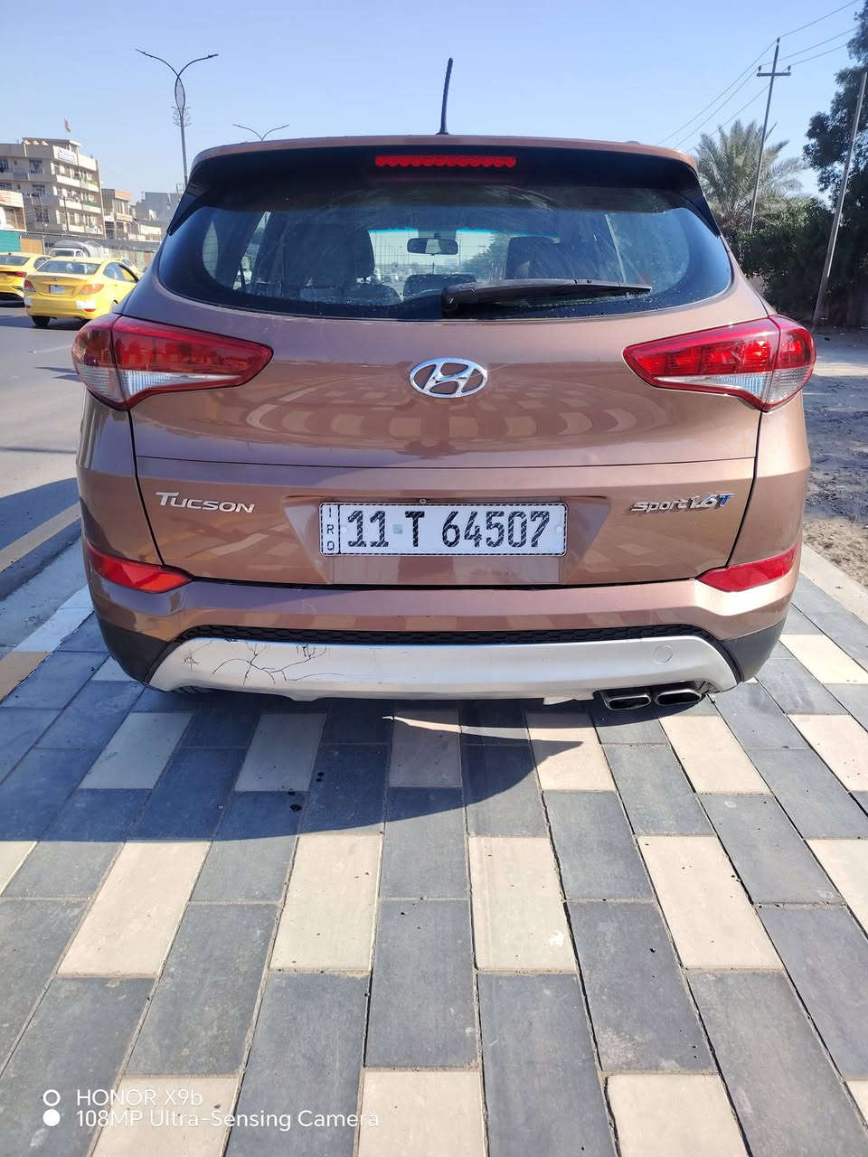 السلام عليكم توسان موديل 2016 بيه بس بنيد بدون دواخل شرط الفحص بدون ايرباك مكينه كير صدر تبريد كله مكفوله كفاله عامه تخم تايركفاله مداور ثاني يوم العنوان مدينت الصدر بصمه كشن كهرباء داخل جلد الرقم *********** السعر 135
