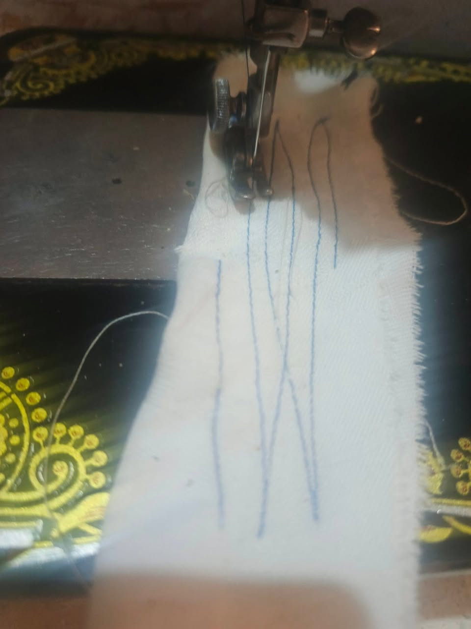 مكينه خياطه فراشه جديده ونضيفه للبيع ٥٠


**إذا كنت صاحب هذا الإعلان وتريد حذفه لأي سبب، رجاءا أرسل رسالة إلى الدعم الفني**