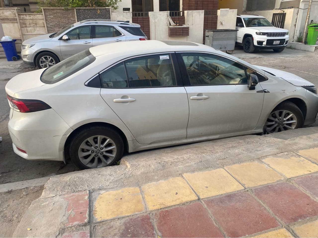 كورلا  ساز للبيع  خليجي بانزين موديل ٢١ فول مواصفات  
حساسات امامي خلفي 
يو بي اس شحن 
ترحيب 
مراية كهرباء 
زينون 
ليد دعامية 
ويل كب حجم كبير 
محرك 1800 كبير 
ادامة وصيانة كاملة 
كاميرا خلفي 
شاشة كبيرة 
نظام ايكو وسبورت 
رقم اربيل تريد تحويل او وكالة بيهه طخة جانب الجاملغ الايمن الخلفي بالهلال وبيهه صبغ بين باب السايق والباب الخلفي بالوسط بدون داخل 
للتواصل عالواتساب او خاص *********** بغداد, العراق
