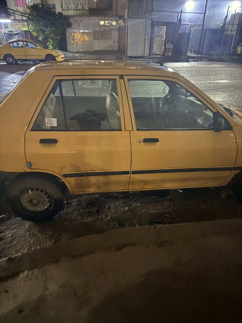 السلام عليكم ورحمه الله وبركاته سايبه موديل ٢٠١٥.  بسمي بيه بارد بلبنيد بسمي تخم تاير جديد مكاني شارع فلسطين شواصي مكفوله تابريد شغال السعر ٣٨ وبيه مجال ***********
