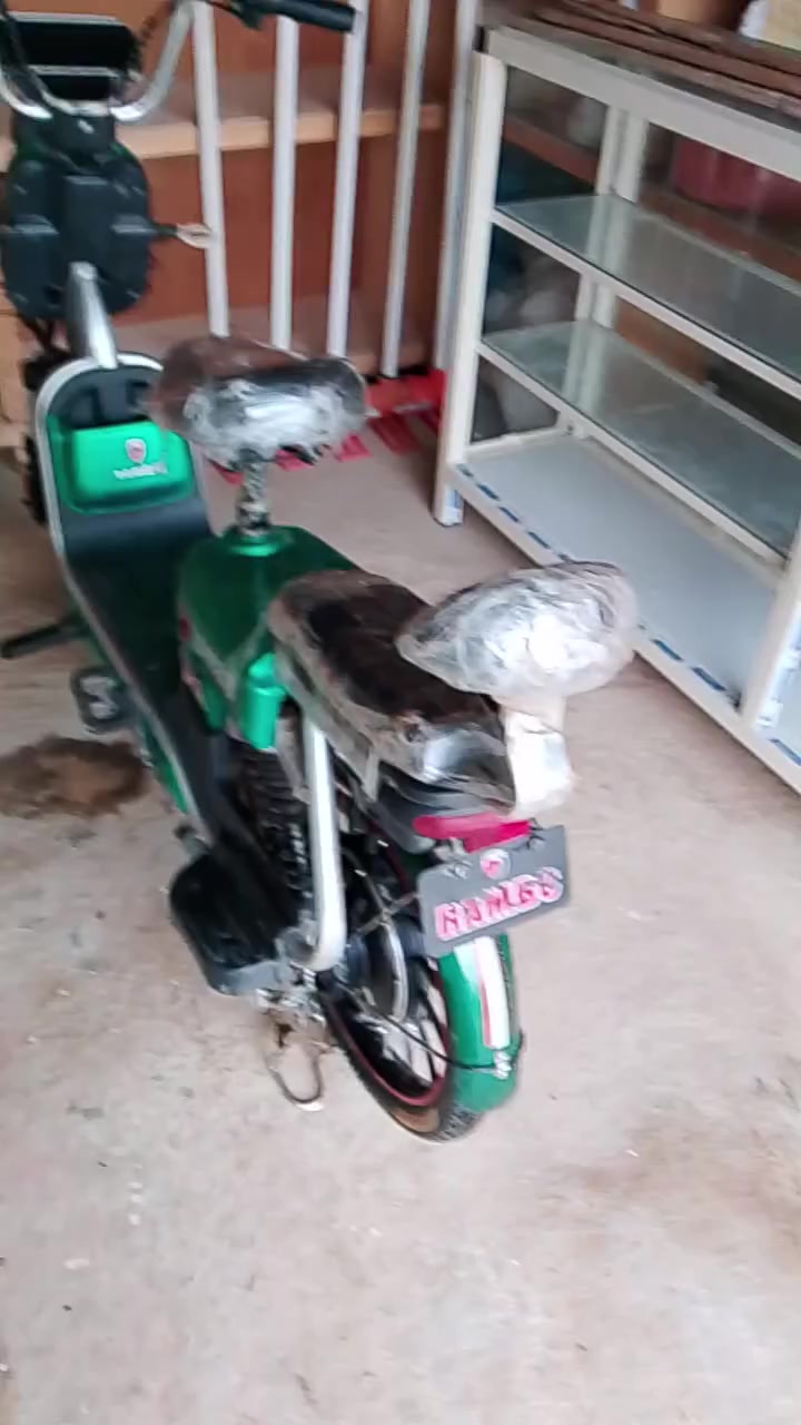 موطور شحن للبيع مستخدم قليل شقال كامل السعر 300 اوبي مجال


**إذا كنت صاحب هذا الإعلان وتريد حذفه لأي سبب، رجاءا أرسل رسالة إلى الدعم الفني**