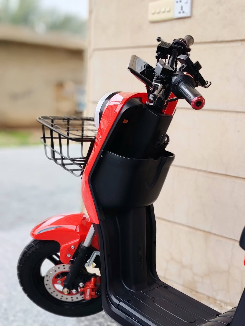 السلام عليكم دراجه للبيع 2024 دراجه نظيفه السعر 475 وبيها مجال للطيبين وهذا الرقم ***********
