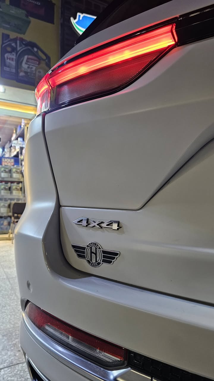 سلام عليكم
جيب شيروكي سومت خليجي وكاله هارلم ٢٠٢٣ ماشية ٨ الاف كيلو سيارة بحالة الوكالة ومغلفة ppf مكفولة اعلى فئة فول مواصفات تحويل ثاني يوم السعر ٥٢٠ ورقة
للإستفسار 
***********
