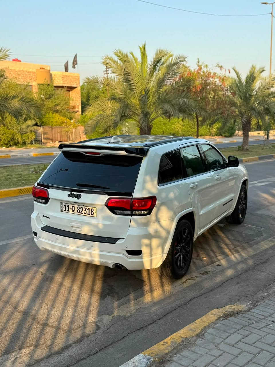 السلام  عليكم
‏‎‏‎       ——— لـلـبـيع او مراوس -----
جيب گراند شيروكي - Jeep Grand C
موديل 21 حادث امريكا شخوط رصع بية تصلح فخدت جملغ سايق سيارة مصبوغ حزام 
مكينه كير صدر جديد موصفات سيارة فول عده 
فتحه محرك 3600 ماشي 65ميل 
السعر 168
***********
