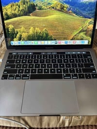 ماك بوك ٢٠١٩ • كور i5 • ٨جيجا ١٢٨ssd