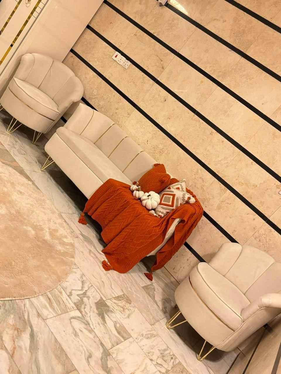 عرض خاص 
نص تخم 
السعر 250 الف
قماش قديفة
خاولي إضافة 20
توصيل داخل بغداد  5 اطراف 10 
جميع  المحافظات 25 الف 🚚🚛 الصويرة, واسط


**إذا كنت صاحب هذا الإعلان وتريد حذفه لأي سبب، رجاءا أرسل رسالة إلى الدعم الفني**
