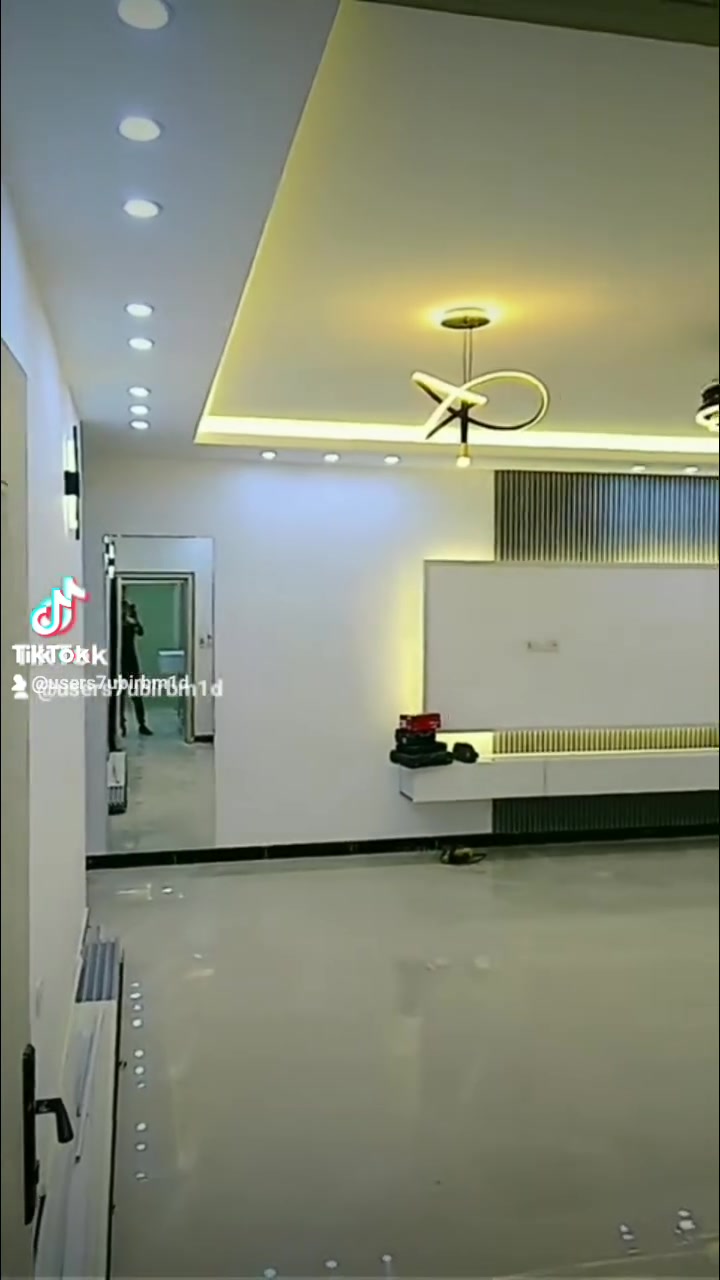 جزء من أعمالنا في بغداد انشاالله ينال اعجابكم مستعدون لكافت الاصباغ والديكورات التفاصيل على الخاص او الهاتف ***********
