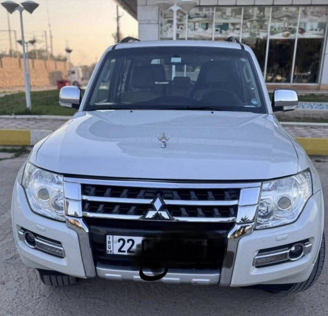 باجيرو موديل 2010 خليجي

مكينه3800 V6 – فل فول
سياره حيل نضيف  مواصفات حبتور فول مواصفات 
تايراته جديدة بجم محدث  
2015
رقم اربيل

المواصفات:
دبل أكسل
3 رزن (ثلاث صفوف)
تبريد مركزي
سلايت
لايت زينون + LED
كوشن جلد
سيدي بوكس
ڤوليوم تحكم
تحديد سرعة
مكان السيارة بغداد
للاستفسار الاتصال ***********
