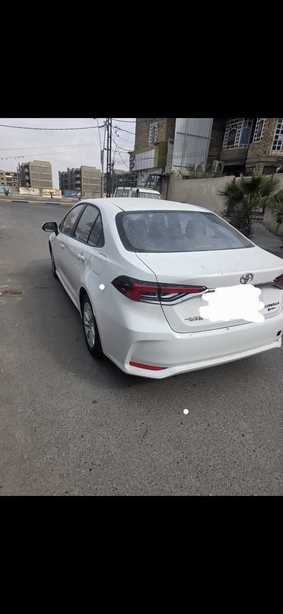 كورلا هايبرد موديل ٢٥ مقترض وكفيل رقم بغداد عنوان البصره القبله سعر ١٣٥ وبيهه مجال ماشيه ٣١  الف رقم ***********
