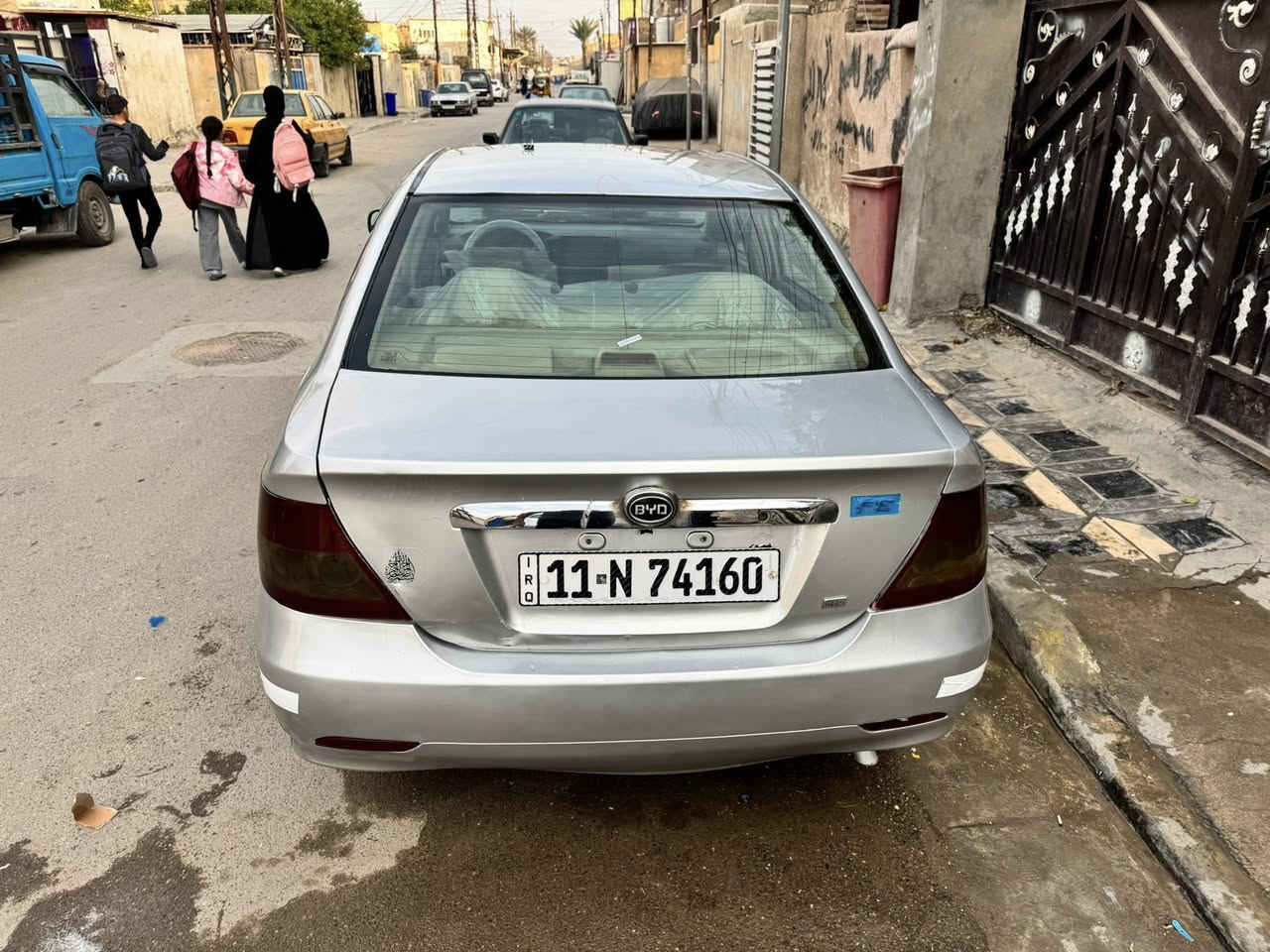 سلام عليكم بي واي دي f3المرغوب موديل 2013مكفولة من ضربة بيهة خياسات معمرة ابيع حزام كير مكينة صدر مكفول وشرط الفحص تبريد شغال رقم بغداد نكليزي شرط تحويل 
شاشة كامرة فتحة كشنات جلد سيارة نقص برغي مابيهة 
السعر 49بيهة مجال مكاني بغداد الكرخ ***********
