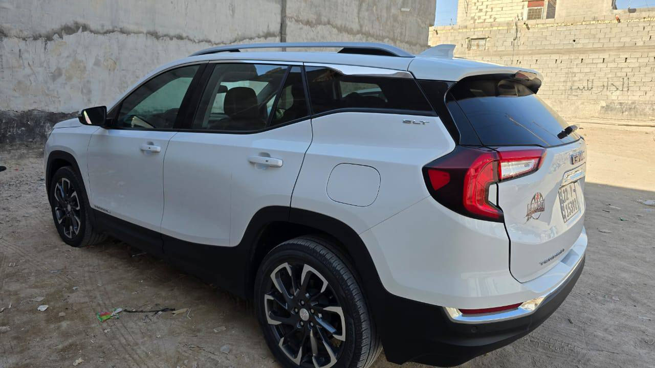 جيمس تيران 2023 SLT
تيران موديل 2023 SLT
حادث جانبي موضح بالصور 
مكينة 1500تيربو
ماشية 34 الف
فول ماعدا الفتحة سيارة نظيفة 
رقم اربيل سنوية ٣٠ تحويل او وكالة
للبيع فقط 195
مكاني البصرة/شط العرب 
للتواصل ‏‪0772 764 1503‬‏
