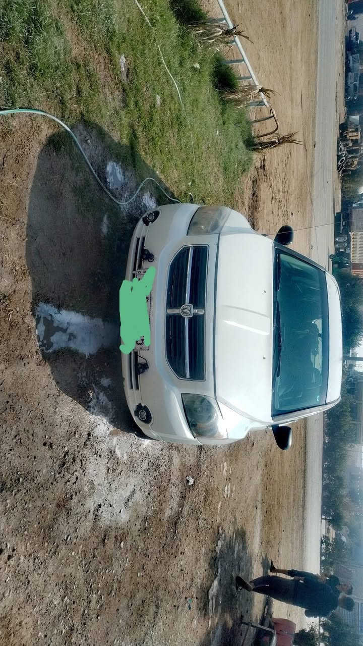 السلام عليكم دوج كاليبر 2009 سيارة جديدة صدر امامي جديد باتري جديد داخل جديد السيارة خير من الله تجي اتكلب وشوف بعينك كير محرك جديد السعر ٥٨ مكاني بغداد ***********
