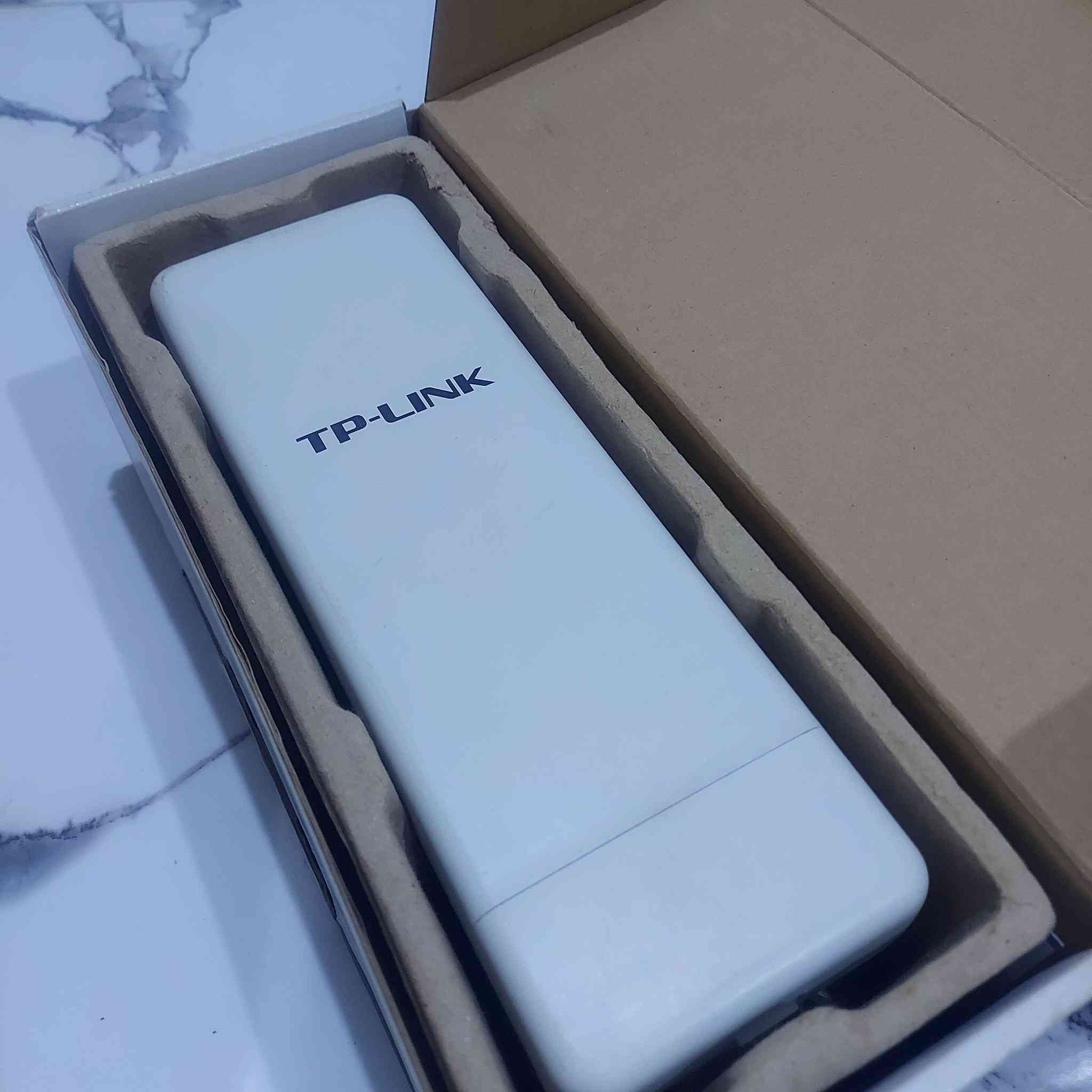 السلام عليكم 
من رخصة مسؤولي الكروب المحترمين
غراض شبكات منوعة للبيع
كابسه فيشة جديد عدد ٣
لان وايرلس جديد عدد ٤
هاب سيسكو ٢٤ بورت نظيف جدا
هاب سيسكو ٤٨ بورت نظيف جدا
هاب نت كير نظيف جدا
هاب تيندا جديد بالباكيت عدد ٢
نانو تيبي انك نظيف جدا 
صحن تيبي لنك جديد 
مصباح ليزري جديد ١
Sfp  سوبتو جديد عدد ٥ ١ نظيف 
واير فايبر قطري نص بكرة 
معدل فولتيو فاربر وماكزما 
***********
