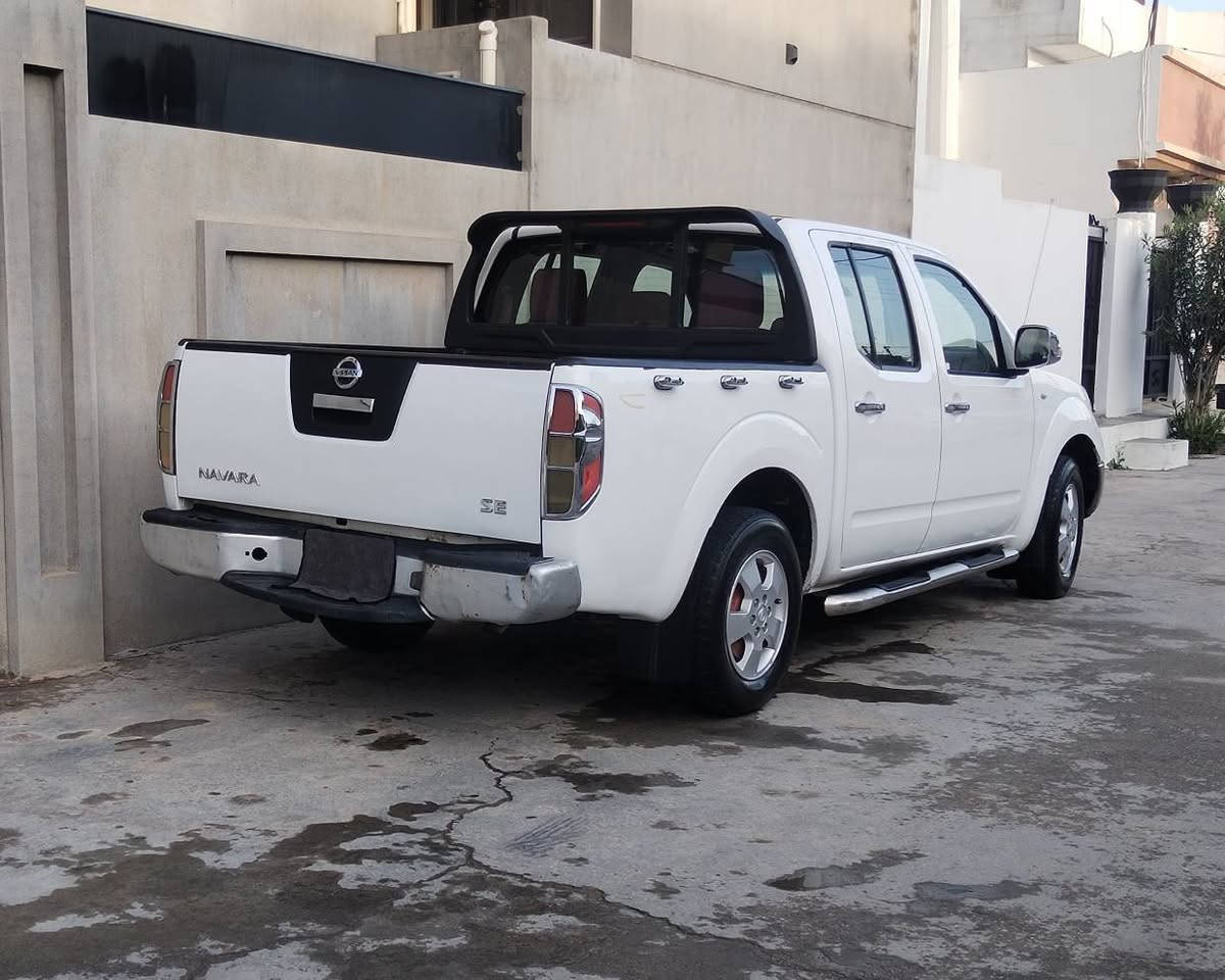 بيكم نفارا موديل ٢٠٠٩ رقم اربيل بدون ضرر بدون صبغ مكانات بارد محرك كير شرط سنويه خلصان ادامه كامله مكان السياره كركوك تبريد شرط باطري جام امامي جديد السعر ٨٢ كركوك, العراق


**إذا كنت صاحب هذا الإعلان وتريد حذفه لأي سبب، رجاءا أرسل رسالة إلى الدعم الفني**