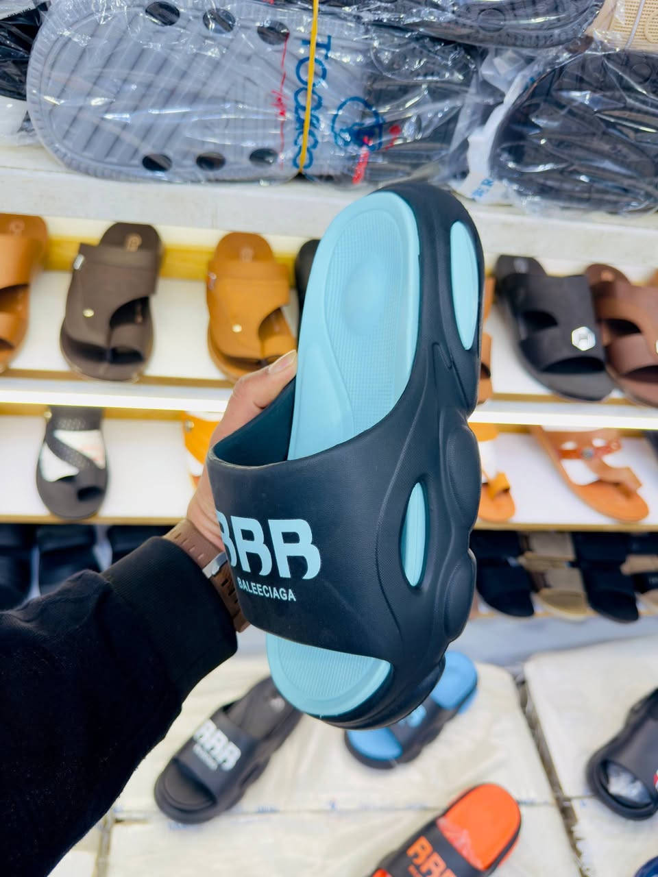 سلبر رجالي عالي طبي درجة اولى صيني
سعر الدرزن 62 الف.. اربع الوان
🚚يوجد توصيل لجميع المحافظات. 
https://t.me/wadq_g99


**إذا كنت صاحب هذا الإعلان وتريد حذفه لأي سبب، رجاءا أرسل رسالة إلى الدعم الفني**