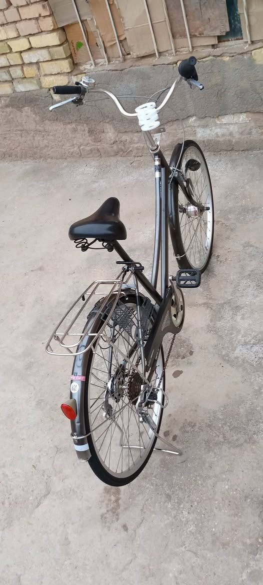 السلام عليكم باسكال للبيع بناتي نضيف باسكال لون مميز سمنتي وماناقصة شي بطيخة عكرب ٦نمر الحجم٢٦ والسعر ١١٠وبي مجال بسيط للطيبين


**إذا كنت صاحب هذا الإعلان وتريد حذفه لأي سبب، رجاءا أرسل رسالة إلى الدعم الفني**