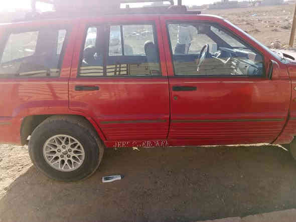 السلام عليكم جيب شيروكي موديل 94 سنويه مشروع وطني لل 29 محرك وكير بلادي تدفه تبريد تخم تاير جديد صدر امامي وخلفي جديد ترايك للبصره سعرها 58 وبيها مجال مكانها الحويجه 
***********
