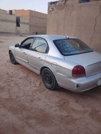 سوناته • ٢٠٠٢ • نجف