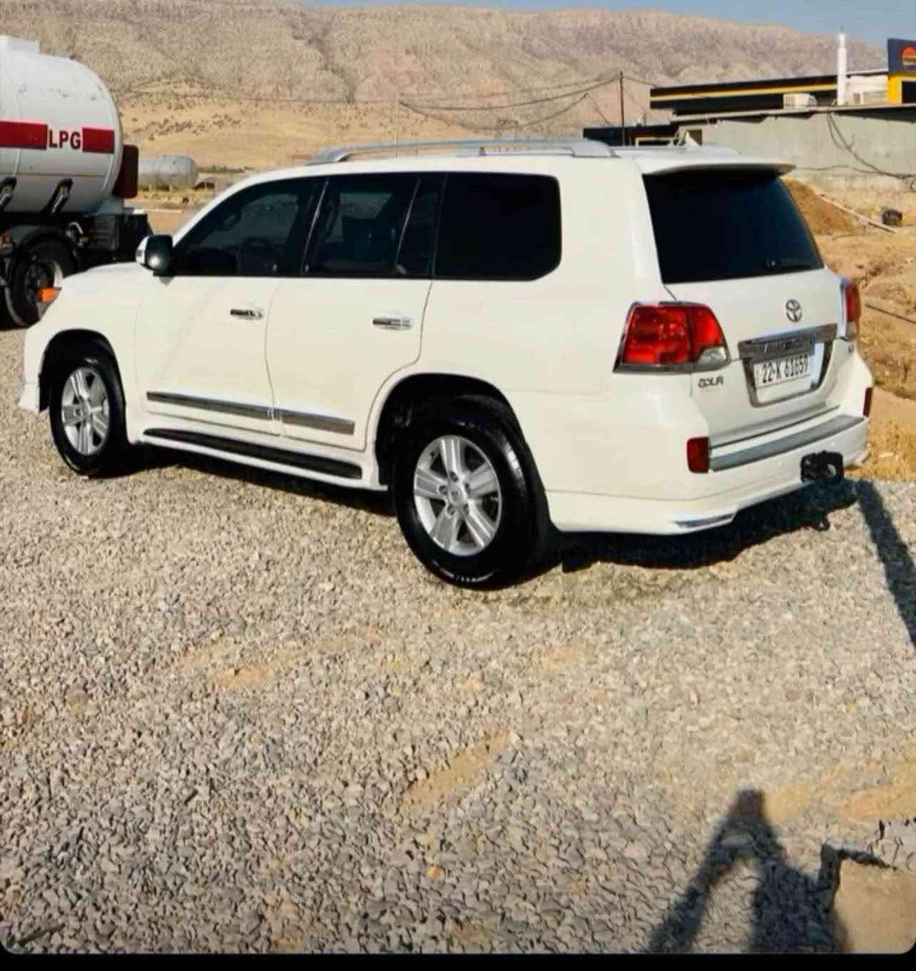 تويتا لاندكروز Gxr 2013 برێمی ئەسلی 
بەناوی خۆمەوەیە  تا  ۲٠۳٠ 
فول مواصفات
بصمه شەغال 
دەرگا بەسمەیە 
سلایت 
کوشن جلد 
کوشن کارەبایی 
ئاوێنە شەفت 
تحکمات سەر سوکان 
تەبرید مەرکەزی 
3 ڕیز کوشن 
8 ئێرباگ 
حاسەی پێش و پشتی 
 کوشین جلد
یەک ساردی بجوکی هیە 
جوار تای تازە بو بەستراوە یەئک دینار مەسرە فی تیدا نیە شقلاوة, أربيل


**إذا كنت صاحب هذا الإعلان وتريد حذفه لأي سبب، رجاءا أرسل رسالة إلى الدعم الفني**